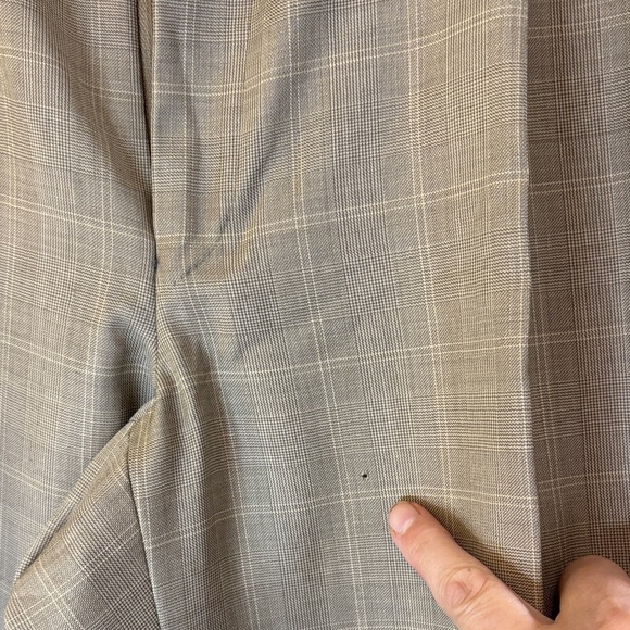 Burberry Tan Windowpane Wool Men's Suit - Picture 15 of 16